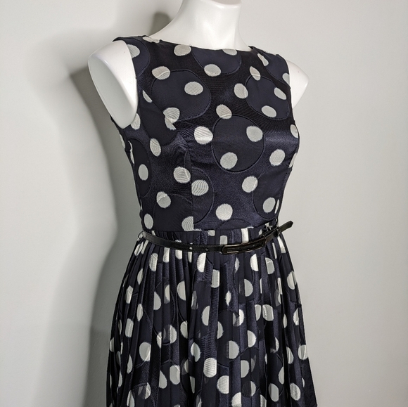 Adrianna Papell blue white sleeveless polka dot fit & flare dress 2 - Picture 2 of 10